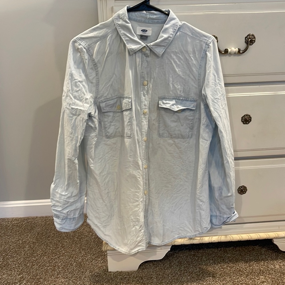 Long Sleeve Button